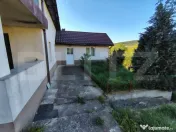 Casă individuală în zonă pitorească, cu 3271 mp teren, 