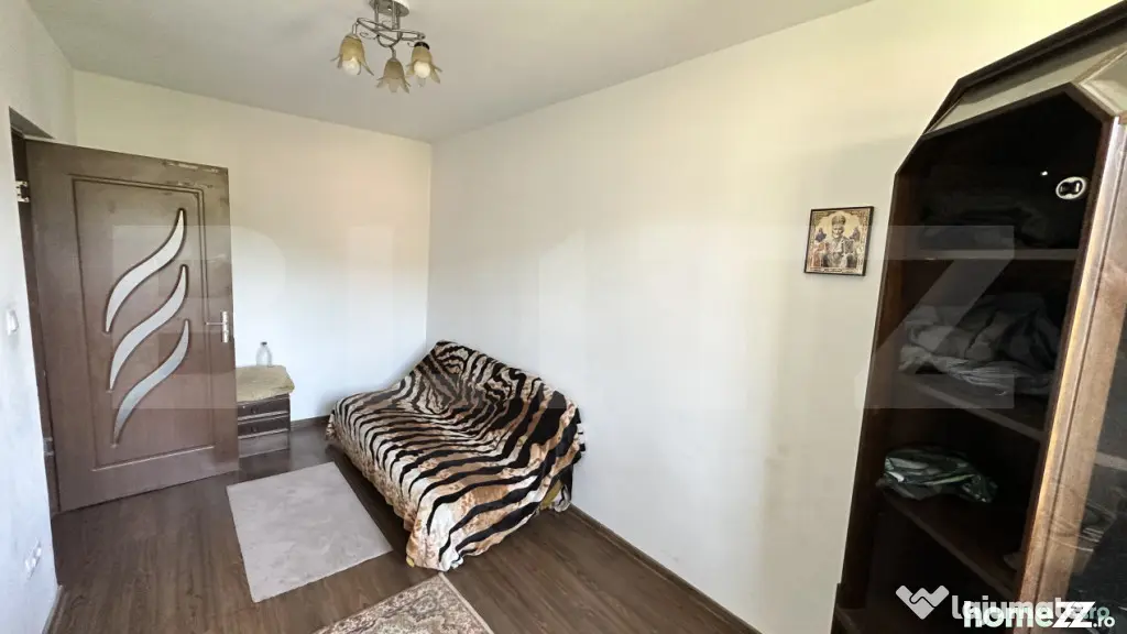 Apartament 3 camere ZONĂ ULTRACENTRALĂ +LOC DE PARCARE - Deva (Hunedoara)