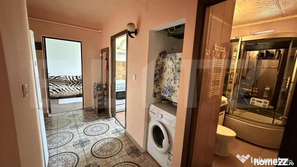 Apartament 3 camere ZONĂ ULTRACENTRALĂ +LOC DE PARCARE - Deva (Hunedoara)