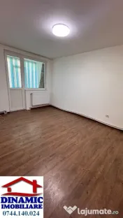 Apartament 3 camere, decomandat – Str. 1 Decembrie, Dărmănești 