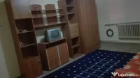 Închiriez apartament cu 2 camere 