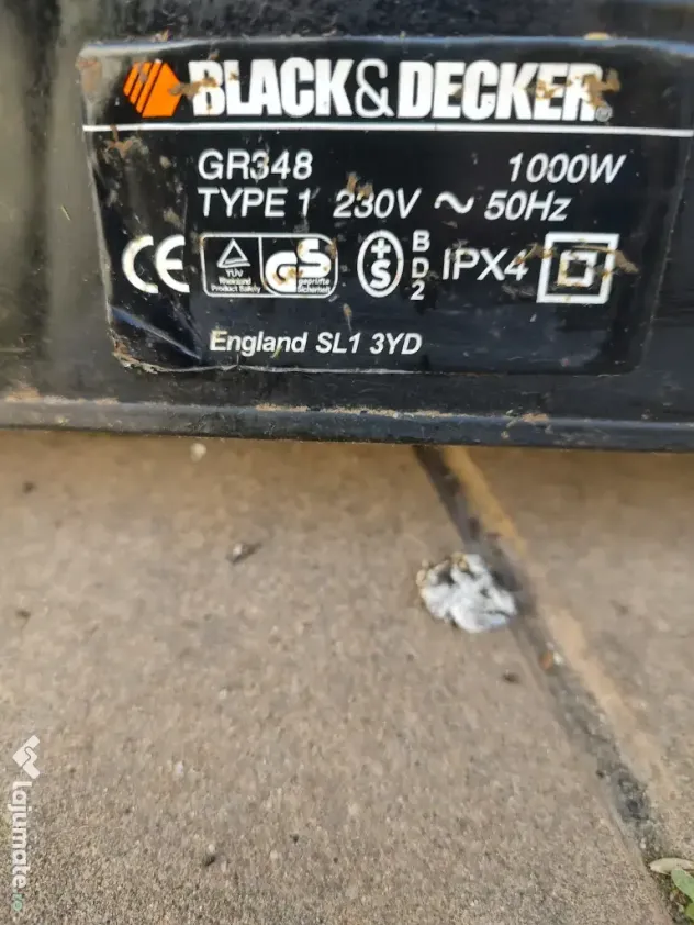 Mașină tuns iarba electrica