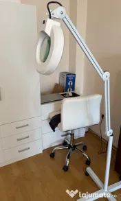 Vand Lampa Cosmetica