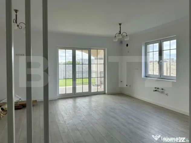 Casa în stil mediteranean, tip Duplex, calea Torontalului