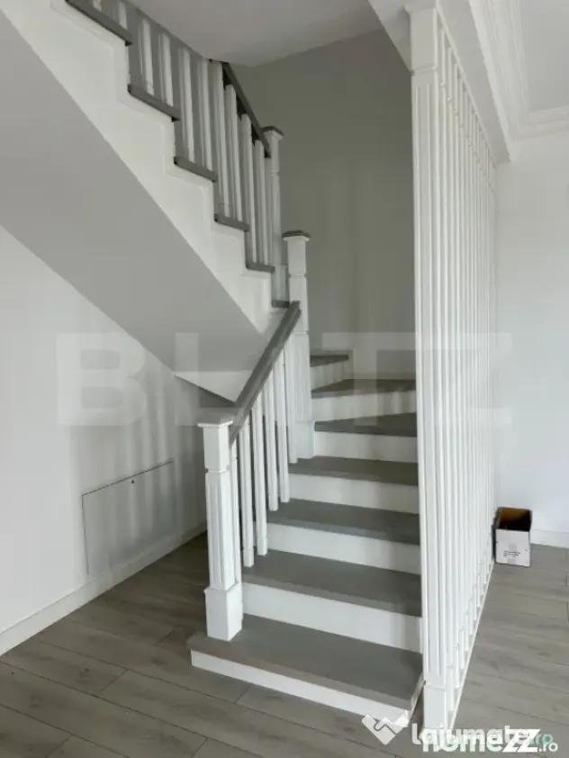 Casa în stil mediteranean, tip Duplex, calea Torontalului