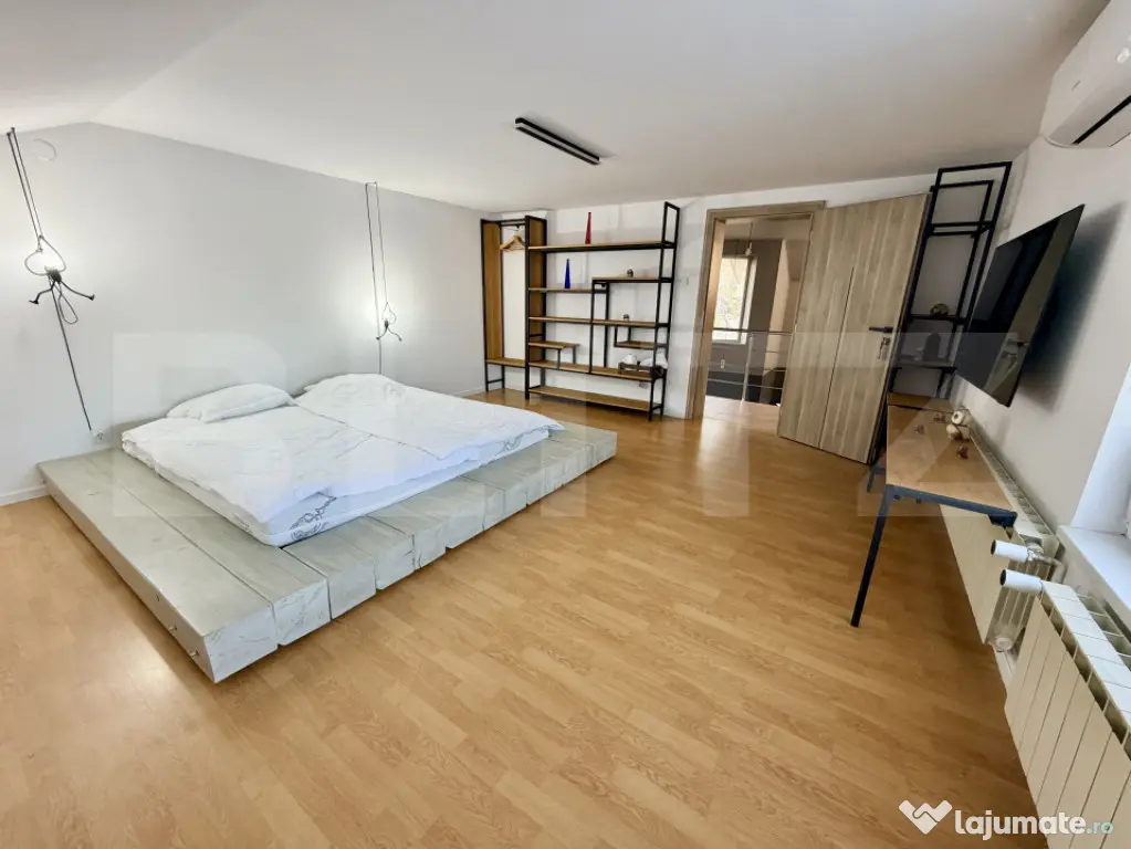 Casa 6 camere de inchiriat, 250 mp, 2 bai, terasa, curte 500