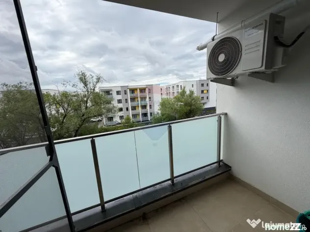 Apartament cu loc parcare- PRIMA INCHIRIERE