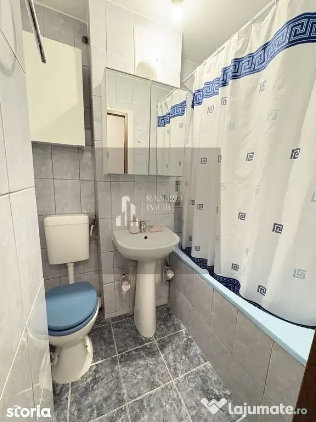 2 camere decomandat - Strada Reșița / Huedin