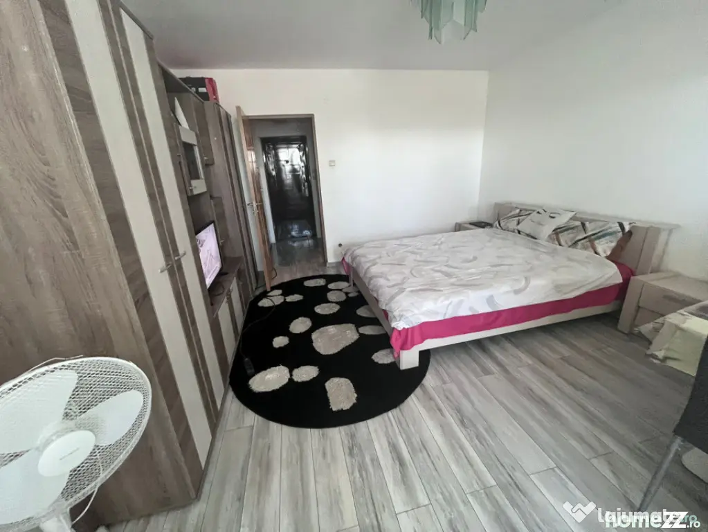 Garsonieră mobilată și utilată, 30 mp, cartierul Brazda