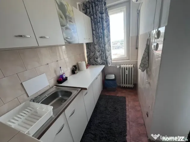Garsonieră mobilată și utilată, 30 mp, cartierul Brazda