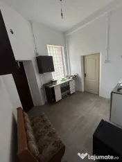 Apartament in vilă 3 camere, curte 40mp - Nerva Traian 