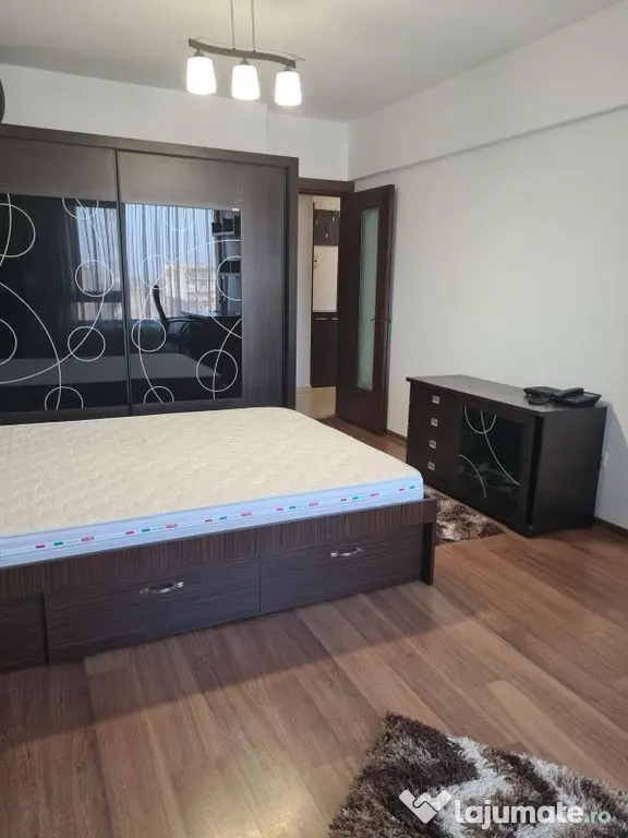 De inchiriat apartament cu 2 camere, bloc Vega, str. Tecu...