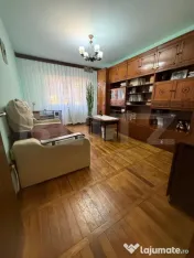 Apartament 3 camere decomandat, etaj intermediar, luminos, p 