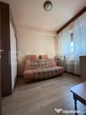 Apartament 3 camere decomandat, etaj intermediar, luminos, p 