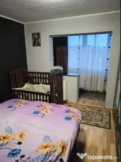Apartament 2 camere, decomandat - zona Tractorul 