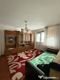 Apartament 2 camere, 42mp, etaj intermediar, zona Policlinic