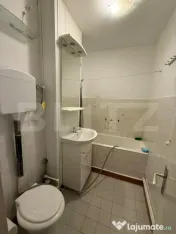 Apartament 2 camere, 42mp, etaj intermediar, zona Policlinic 
