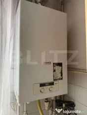 Apartament 2 camere, 42mp, etaj intermediar, zona Policlinic 