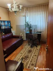 Apartament 3 camere zona MARRIOT decomandat 