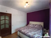 Casa deosebita P 1 cu 4 camere, foisor in curte si garaj, in 