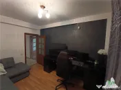 Casa deosebita P 1 cu 4 camere, foisor in curte si garaj, in 