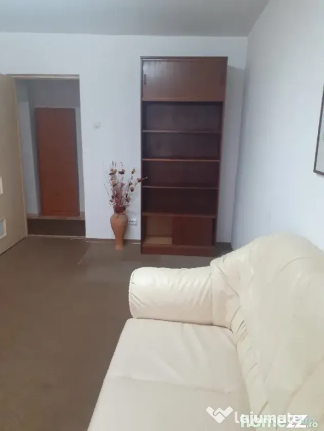 Închiriez apartament 2 camere,decomandat,mobilat,parter TUDOR-CORINA