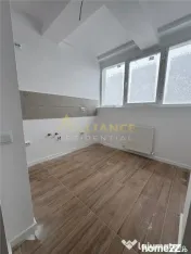 7 Minute Metrou Berceni - Garsoniera Parcare - 61.000eur 
