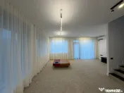 Vila 4 camere Tunari, 3 min. școală Americana 