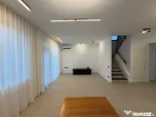 Vila 4 camere Tunari, 3 min. școală Americana 