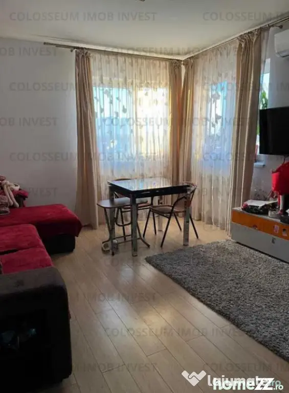 Apartament 4 camere, decomandat - zona Sanpetru