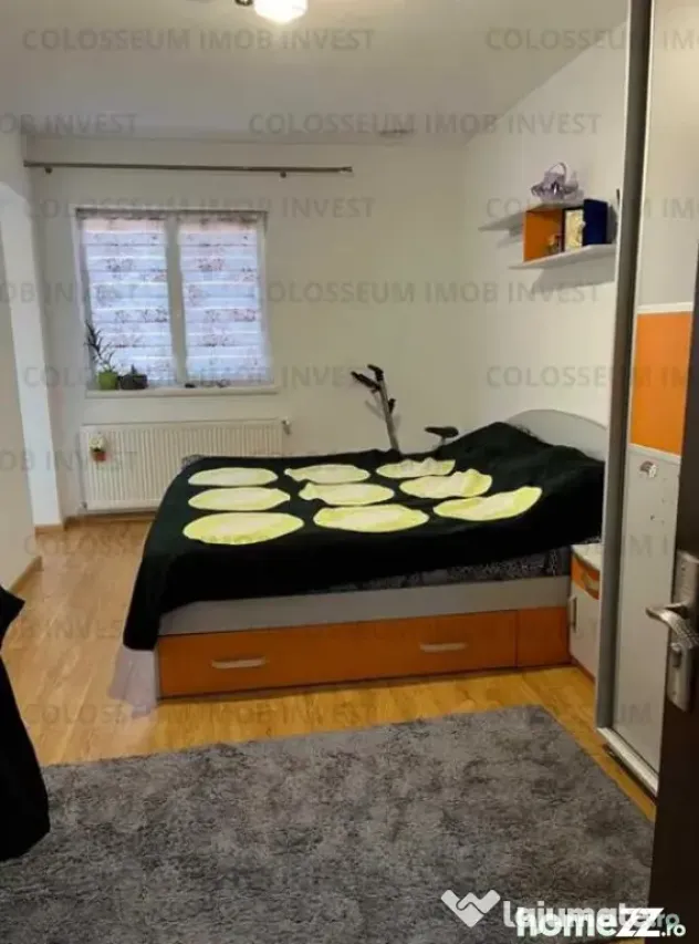 Apartament 4 camere, decomandat - zona Sanpetru