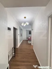 Apartament modern cu 3 camere, 62 mp, etaj intermediar, zona 