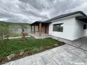 Casa individuala pe un singur nivel, 4 camere, 505 mp teren 