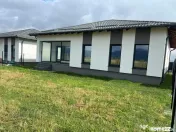 Casa 4 camere - Tarlungeni 