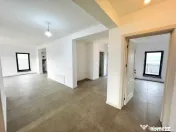 Casa 4 camere - Tarlungeni 