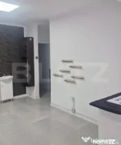Spatiu comercial cu potential, 42 mp, parcare, zona Porii 