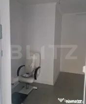 Spatiu comercial cu potential, 42 mp, parcare, zona Porii 