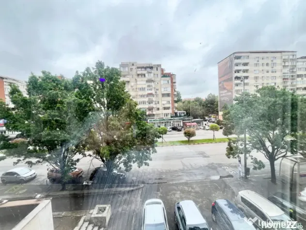 Apartament decomandat de vanzare, etaj 2, zona Dacia - Oradea (Bihor)