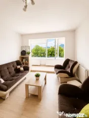 Apartament spatios, renovat integral, mobilat, utilat, zona Judetean! 