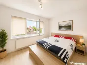 Apartament spatios, renovat integral, mobilat, utilat, zona Judetean! 