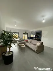 Casă modernă pe parter, 120 mp utili, teren 9 arii – com 