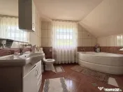 Casa - Vila - str. Piatra Craiului 