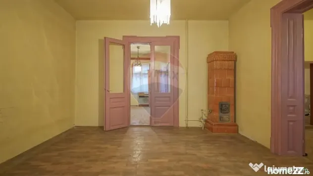 Clădire pt clinică stomatologică 10 camere, S + P + E,...