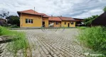 Casa pentru birouri, curte generoasa si 10 parcari zona Pari
