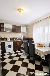 Casă duplex 4 camere cu curte libera de 190 mp – 