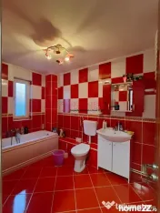 Casă duplex 4 camere cu curte libera de 190 mp – 