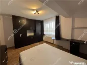 Apartament cu 3 camere si loc de parcare in Turnisor zona Al