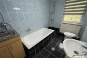 Casa cu 650 mp teren,zona linistita,curte verde,potential ex 