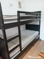 Pat suprapus din lemn masiv 