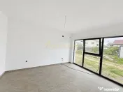 Casa individuala parter || 3 camere o baie || teren 250mp 